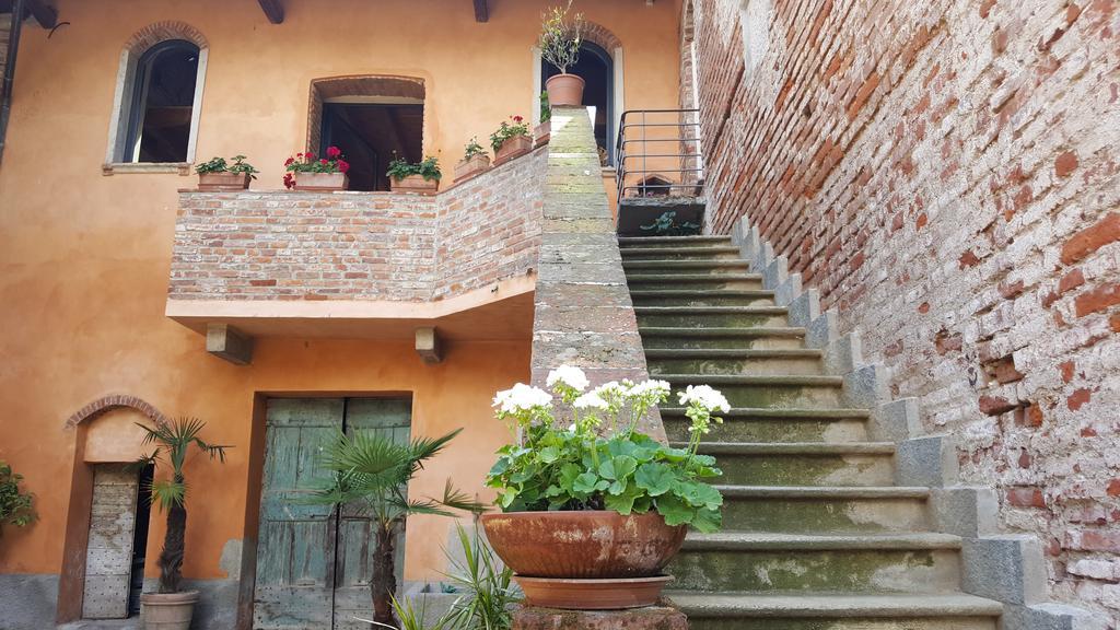 Borgo Archinto Apartment Robecco sul Naviglio Exterior foto