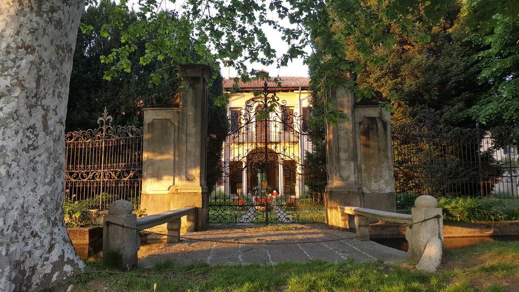 Borgo Archinto Apartment Robecco sul Naviglio Exterior foto
