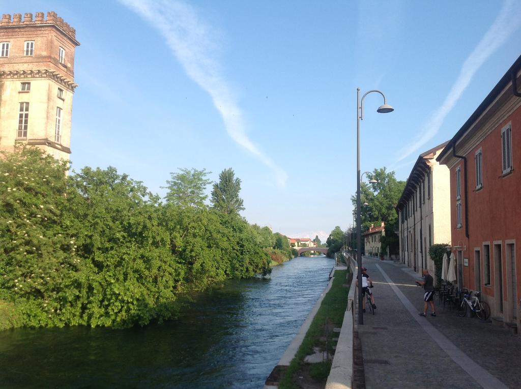Borgo Archinto Apartment Robecco sul Naviglio Exterior foto